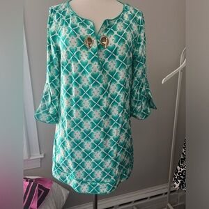Elizabeth McKay 100% silk tunic size 10